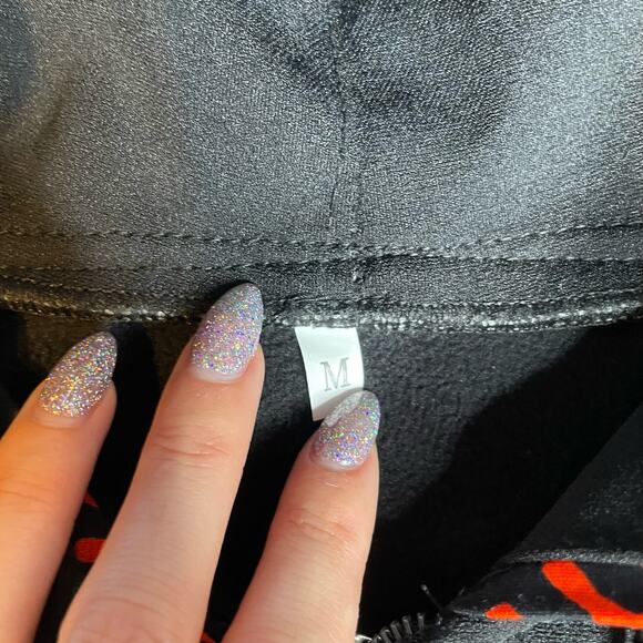 UNBRANDED Lion King Disney Hakuna Matata Black Zip Up Jacket Safari Medium Youth - Picture 3 of 3